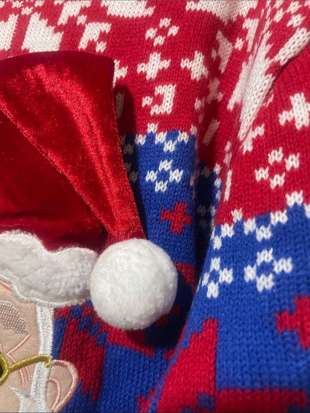 Holiday Time Men's Santa Crewneck Sweater in Red, Blue, White & Green xl - Picture 5 of 7